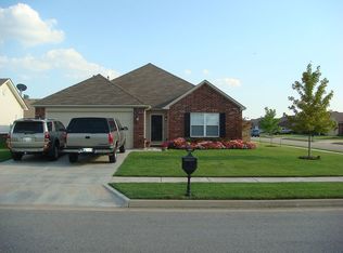 12002 E 115th St N, Collinsville, OK 74021