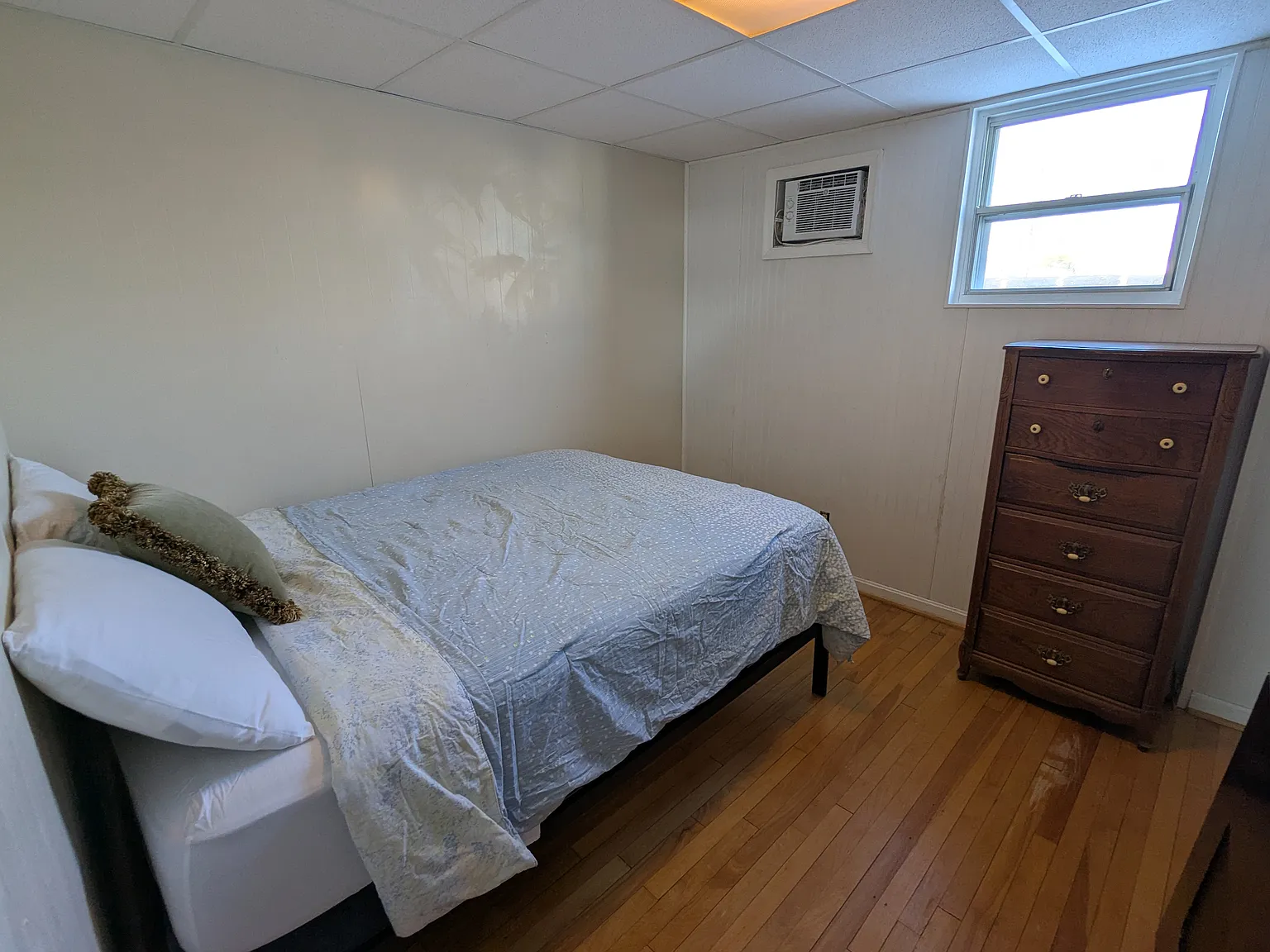 2 bed, 1200 sqft, $1,475 — Photo 4