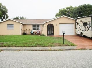 7137 Cay Dr, Port Richey, FL 34668