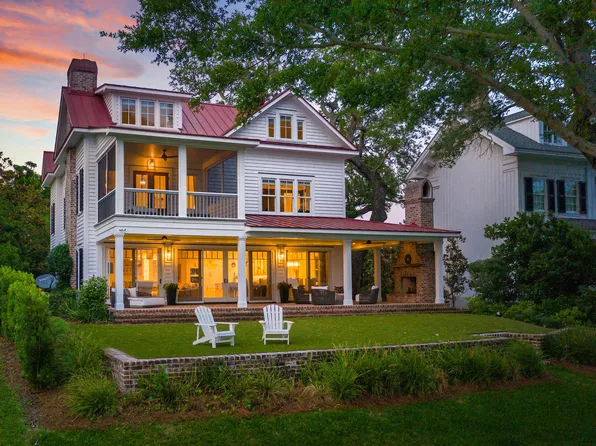 202 Bank St, Mount Pleasant, SC 29464