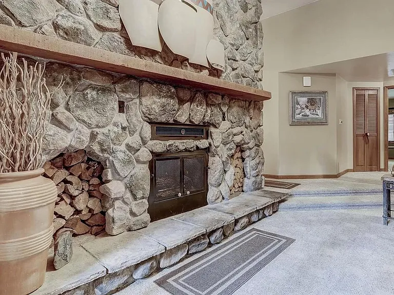 9466 Webster Way — Photo 21
