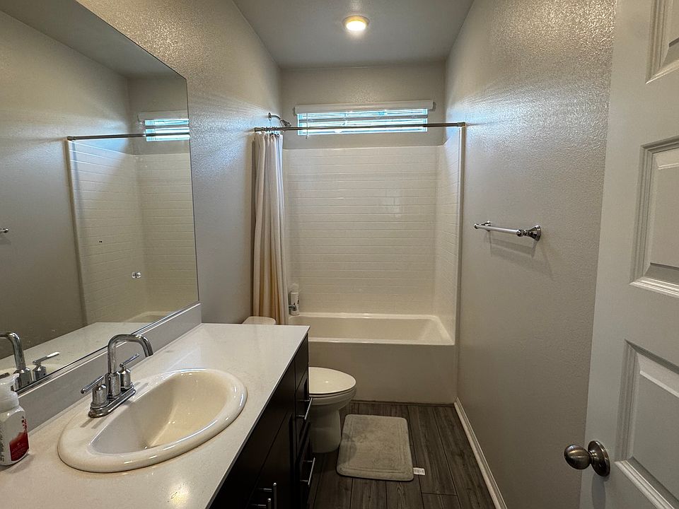 2nd image of 32938 Eastbourne Ct
