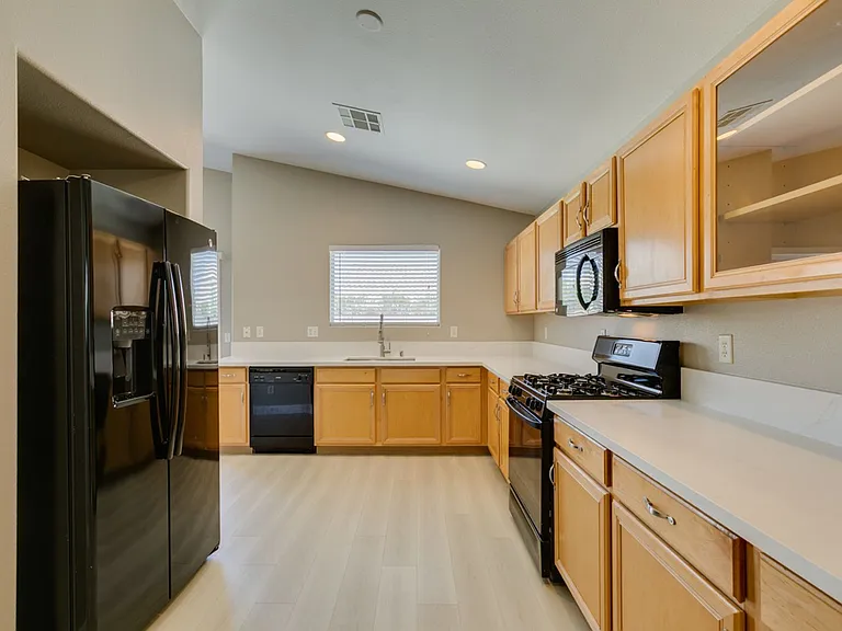 10342 Spider Rock Ave — Photo 29