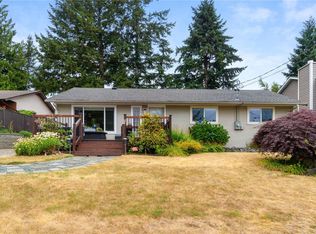 2586 Theresa Ter, Nanaimo, BC V9T4Y9