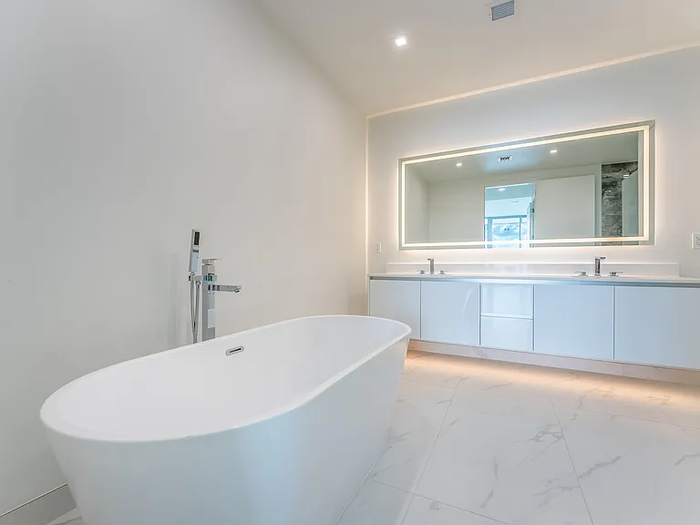 220 Lake Shore Dr #1011 — Photo 22