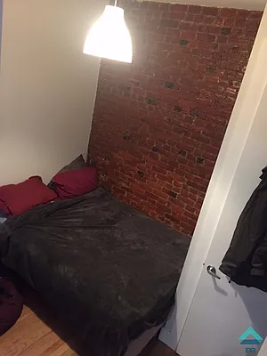 Rented by EXR | media 2