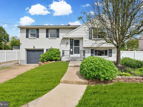 747 Hedy Ave, Cherry Hill, NJ 08002