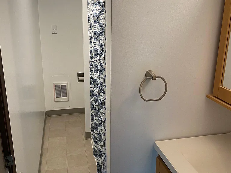 301 S Pine St #202 — Photo 13