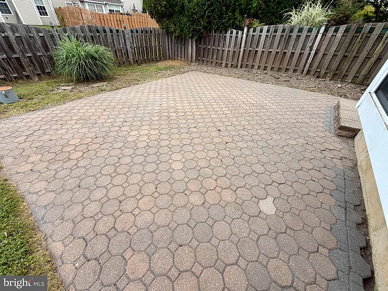113 Broadleaf Pl — Photo 12