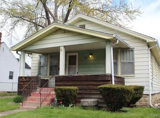 944 Clinton St, Flint, MI 48507