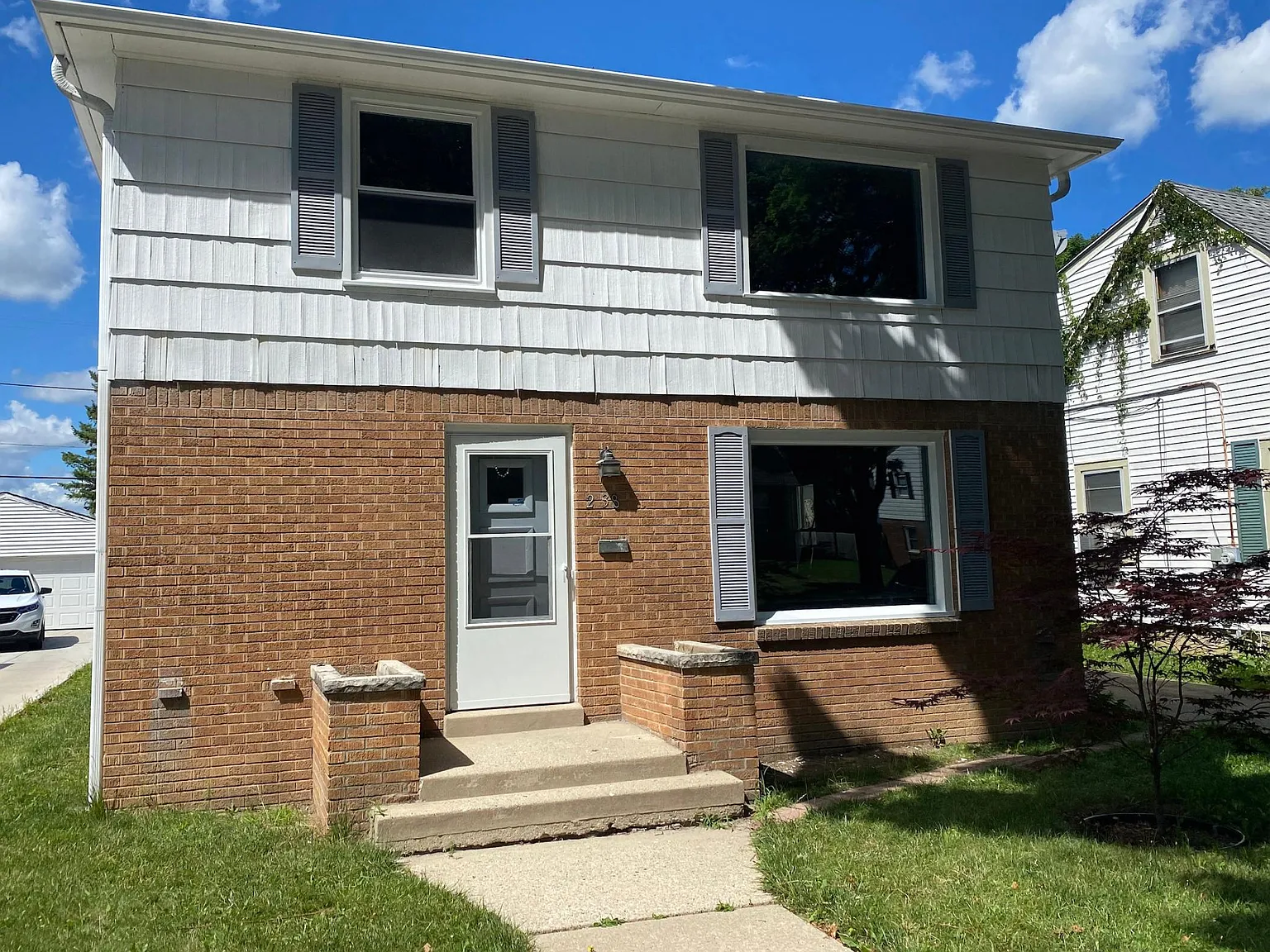 2938 W Bobolink Ave — Photo 2