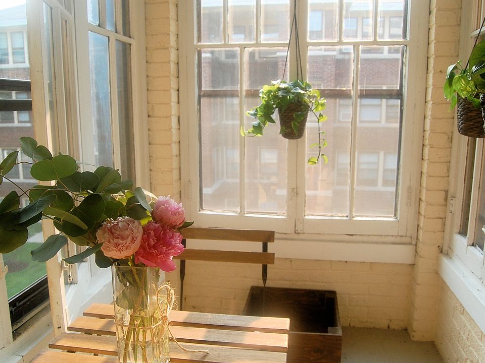 Sun Room 1