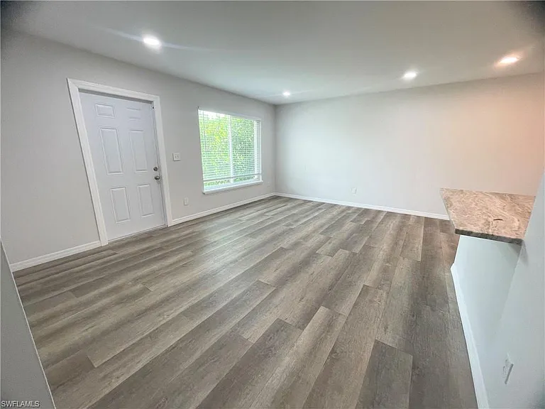 3183 Poinciana Dr — Photo 11