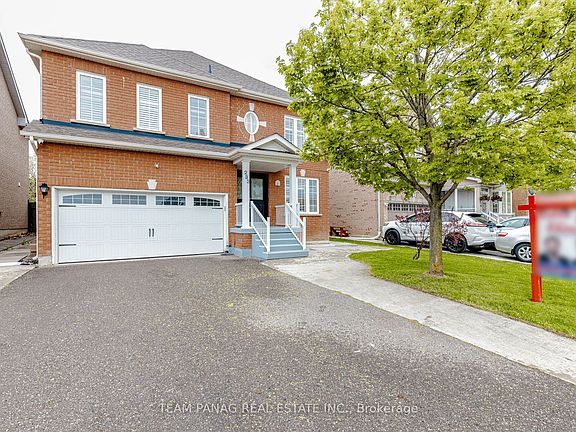 2nd image of 233 Queen Mary Dr