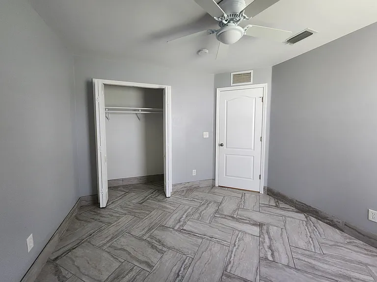 2204 Nelson Rd N — Photo 9