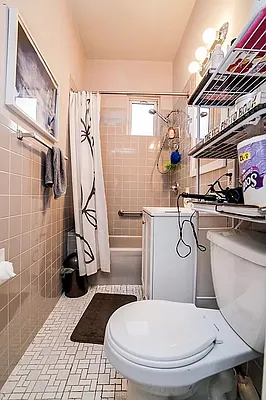 Rented by Native Real Estate LLC | media 20