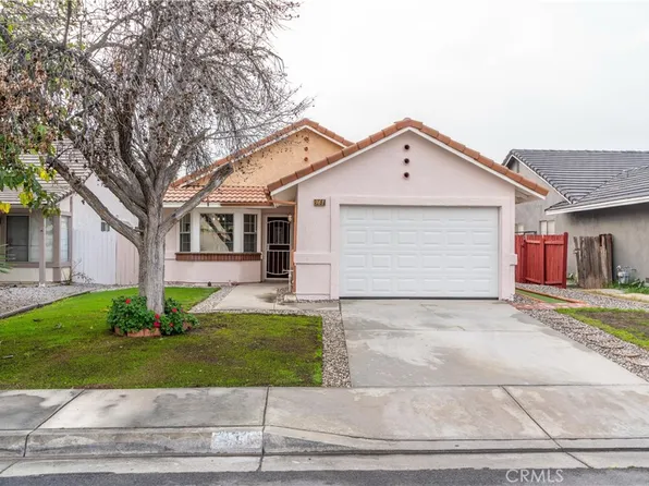 961 Aster St, Hemet, CA 92545