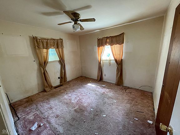 5th image of 4072 N Sheridan Ave