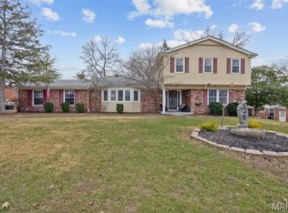 314 Annondale Ln, Ballwin, MO 63011