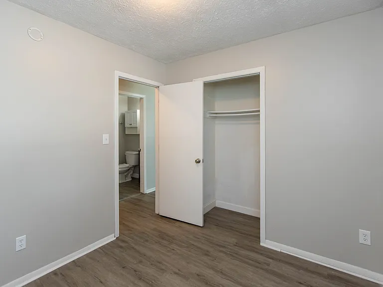 9410 Meadowlark Dr — Photo 19