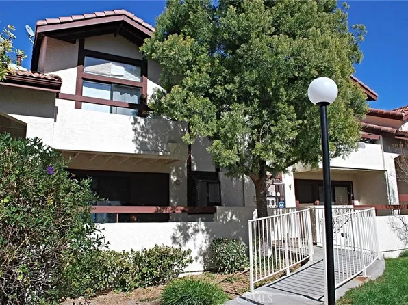 18142 W Sundowner Way, Canyon Country, CA 91387