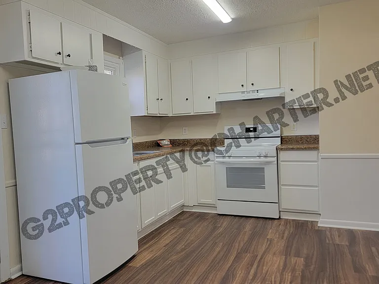 202 Tracy Ter — Photo 10
