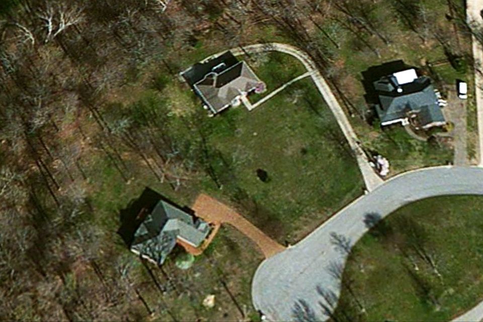 2nd image of 2034 Chesapeake Way