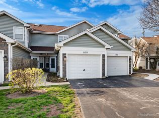 1170 Regency Dr, Schaumburg, IL 60193