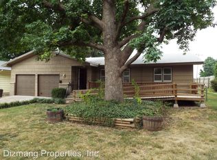 2004 S Linden Ave, Springfield, MO 65804