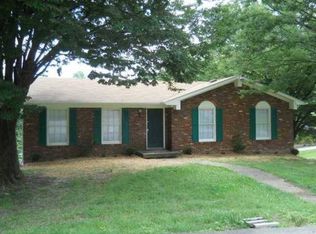 6807 Hill Peak Ct, Louisville, KY