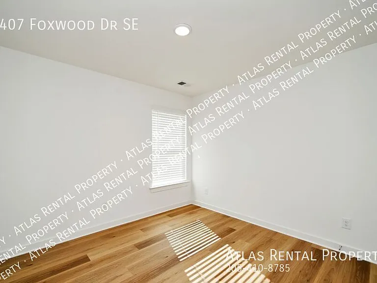 4407 Foxwood Dr — Photo 18