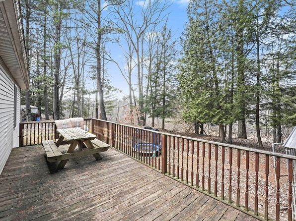 8083 90th Ave, Mecosta, MI 49332