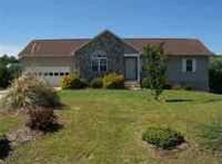 529 Meadowridge Dr, Taylorsville, NC 28681