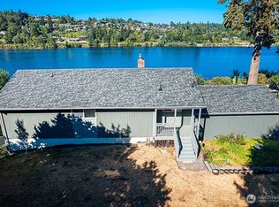 2644 Stevens Drive, Bremerton, WA 98312