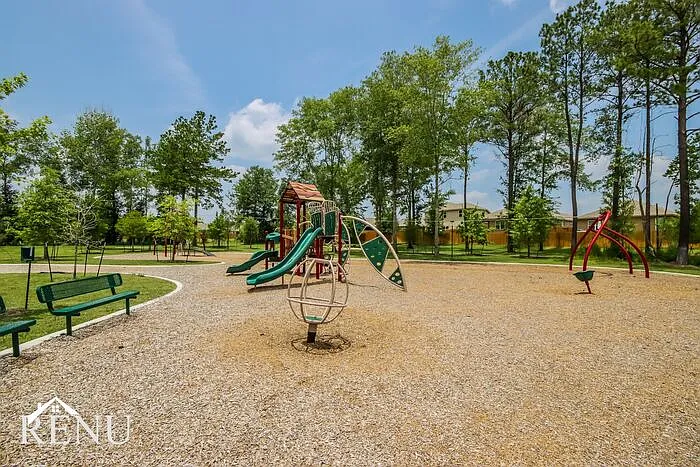25381 Cypress Bend Dr — Photo 21