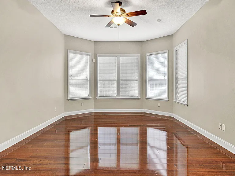 1837 Forest Glen Way St — Photo 16