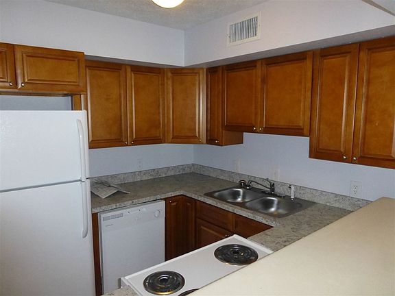 5th image of 217 Arricola Ave #A