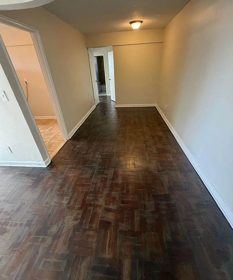 2 bed, $1,800 — Photo 2