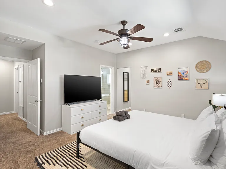 1308 Glen Cove Dr — Photo 22