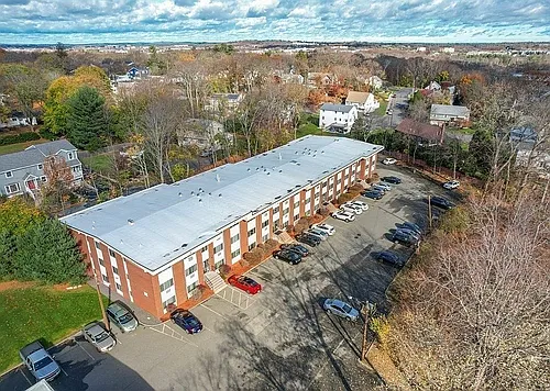 74 Beach St Photo 1