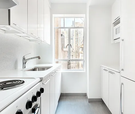 Rented by Central Park South Associates | media 13