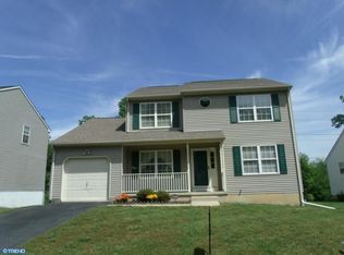 16 Deasy Dr, Newark, DE 19702