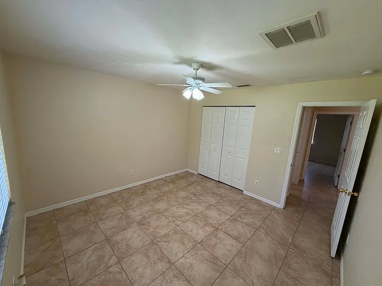 17031 Hillsborough Blvd — Photo 24