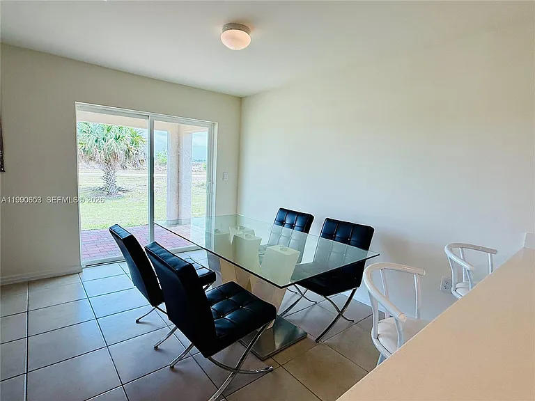 513 Ella Jean Pl — Photo 13