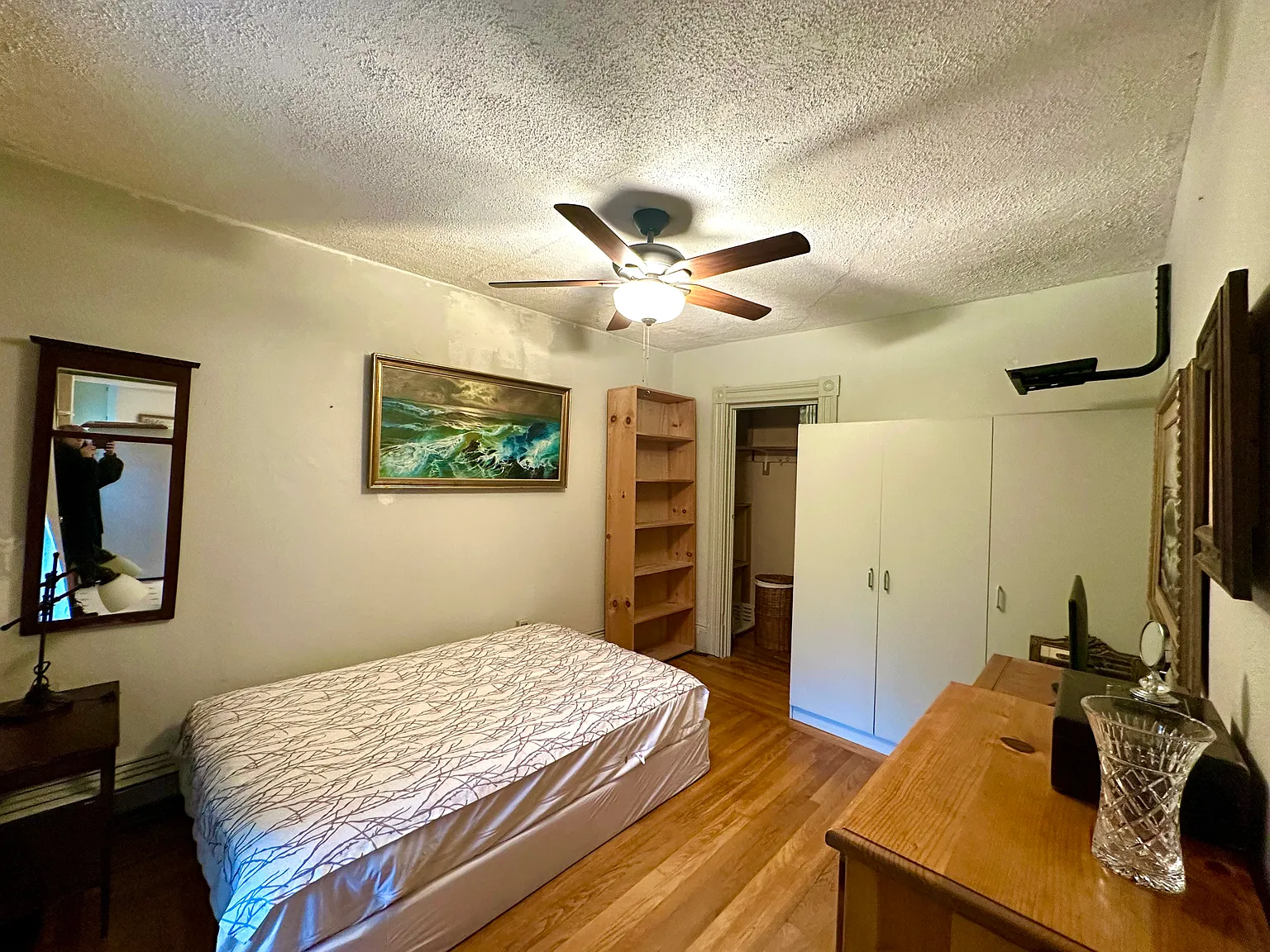 2 bed, 945 sqft, $1,200 — Photo 2