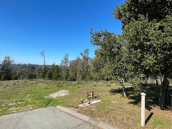 4th image of 8571 Donnys Ridge Rd