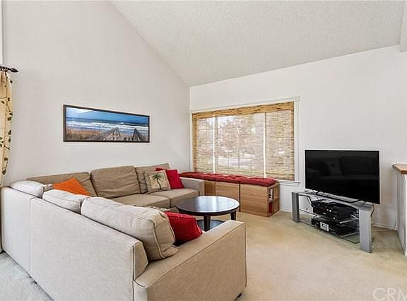 4th image of 6041 Prairie Falcon Dr