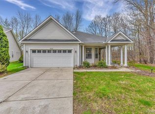 3500 Riverside Dr, Auburn Hills, MI 48326