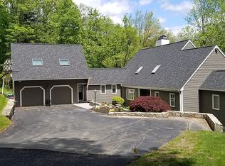 21 Garvey Rd, Framingham, MA 01701