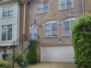 2702 Pembsly Dr, Vienna, VA 22181